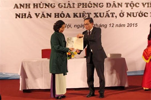 Tôn vinh Chủ tịch Hồ Chí Minh ở nước ngoài, thế giới hiểu rõ hơn về Việt Nam 