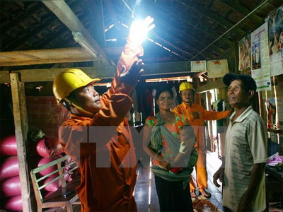 Hà Nội đã tiết kiệm gần 275 triệu kWh điện trong năm 2014