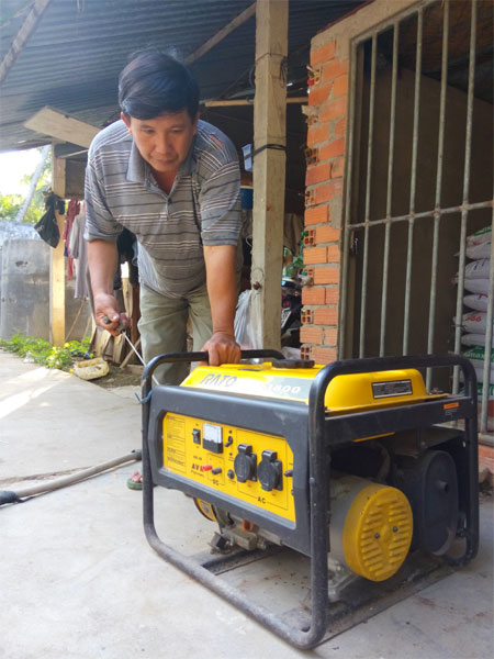 Hàng nghìn hộ dân ngóng đợi điện lưới quốc gia