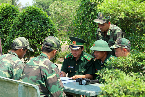 Chống buôn lậu trên biên giới Tây Ninh