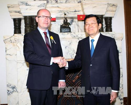 Chủ tịch nước Trương Tấn Sang hội kiến Thủ tướng Cộng hòa Séc