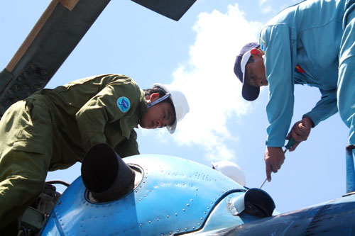 “Chìa khóa” mở rộng...bầu trời (bài 3)