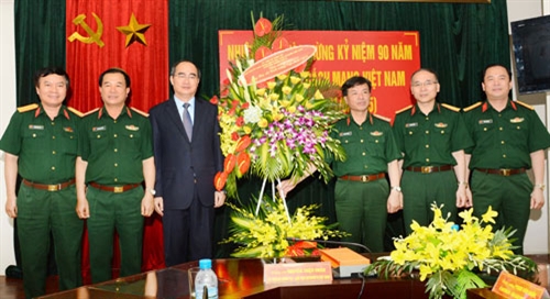 Ấm lòng nhà báo - chiến sĩ