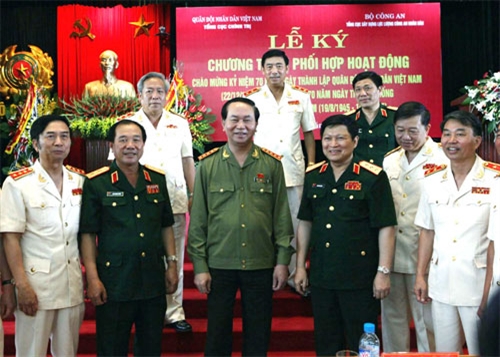 Bản lĩnh chính trị - Vũ khí sắc bén của Quân đội nhân dân và Công an nhân dân trong đấu tranh bảo vệ Tổ quốc xã hội chủ nghĩa