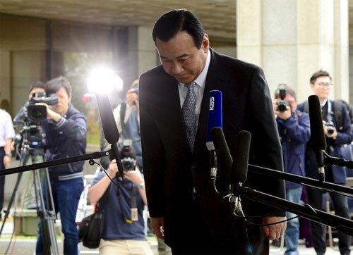 Bê bối hối lộ chấn động Hàn Quốc