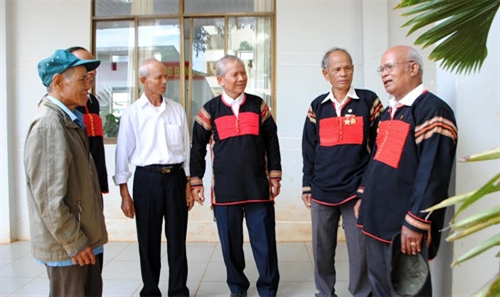 Phát huy vai trò của người có uy tín ở Tây Nguyên