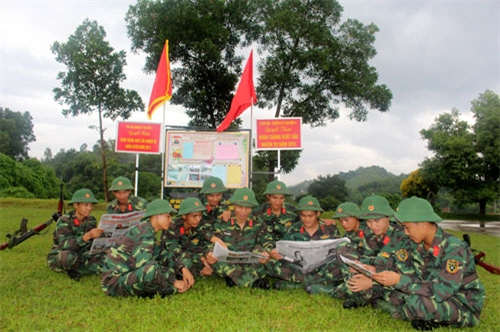 Thấu hiểu, sẻ chia, động viên chiến sĩ