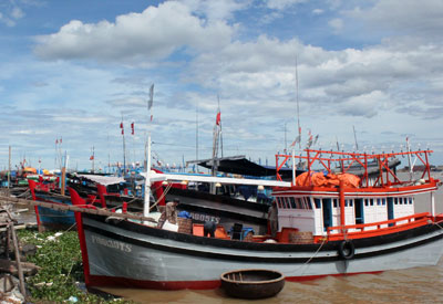 Điều động 60 cán bộ, chiến sĩ và 4 xe tải, 2 xuồng để đối phó với bão số 7