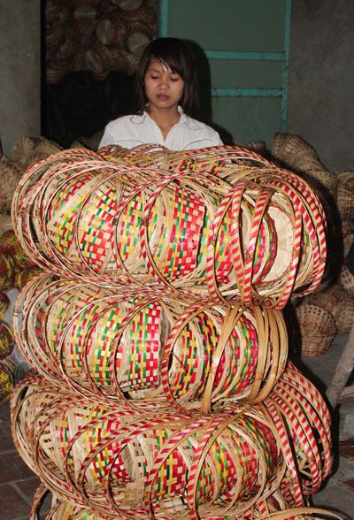 Rất cần… một cú hích