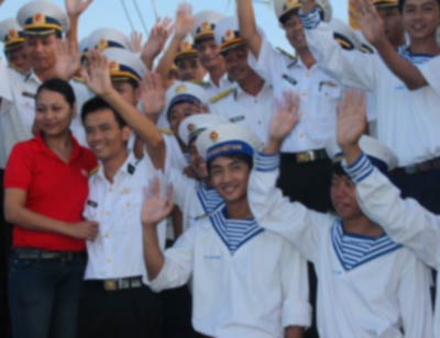 Em! Đừng làm biển mặn thêm