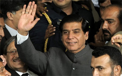 “Cuộc chiến quyền lực ngầm”