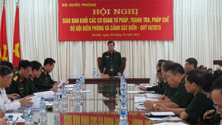 Tập trung làm tốt công tác phổ biến, giáo dục pháp luật trong toàn quân 