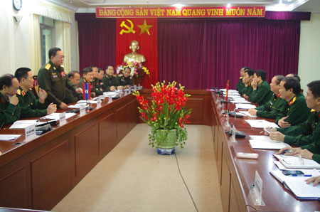 Đoàn công tác Viện chiến lược Quốc phòng Việt Nam làm việc cùng Cục Khoa học -Lịch sử Quân sự Lào