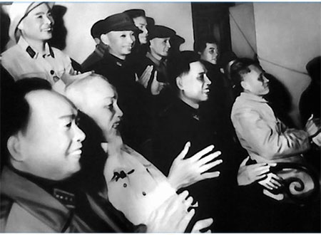 Bộ đội đặc công khắc ghi lời dạy