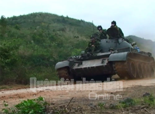 “Voi sắt” Lữ đoàn 203 xung trận (xem Clip)