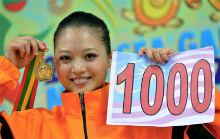 Sắc màu SEA Games 27:  “Hot girl”