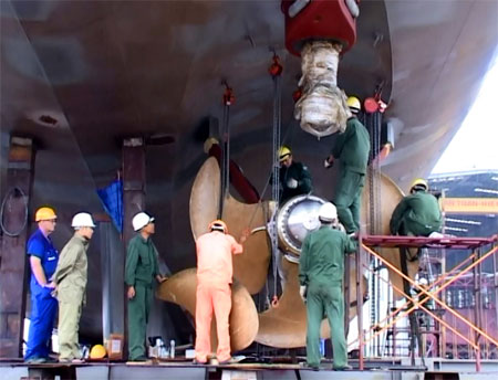 Điểm tựa trên sóng