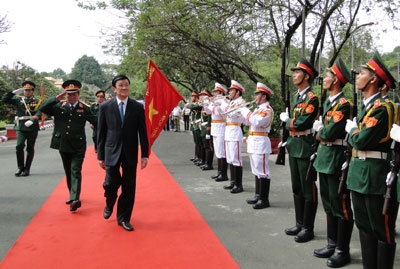 Chủ tịch nước Trương Tấn Sang thăm Bộ Tư lệnh Quân đoàn 4