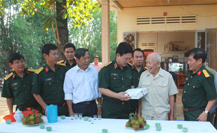 Gặp người đội viên trong Đội Việt Nam Tuyên truyền giải phóng quân