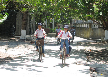 Thân thương hình bóng quê nhà (kỳ 1)