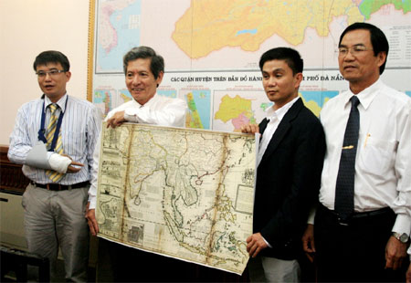 Người sưu tầm hàng trăm tư liệu quý về Hoàng Sa, Trường Sa