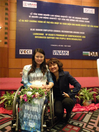 Rạng ngời “vầng trăng khuyết”