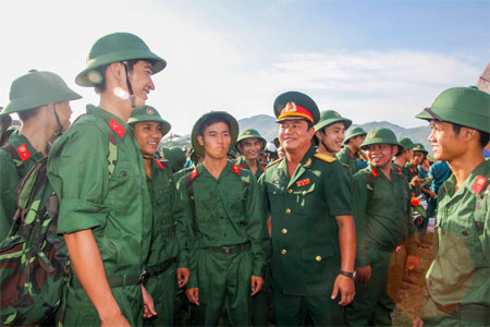 Các địa phương, đơn vị tổ chức giao nhận quân nghiêm túc, nhanh gọn, chất lượng, an toàn