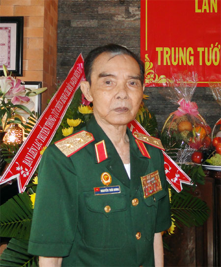 Chú Út Thới đã về với Rừng Rong