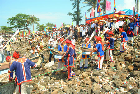 Để giá trị văn hóa biển đảo xứng với tiềm năng