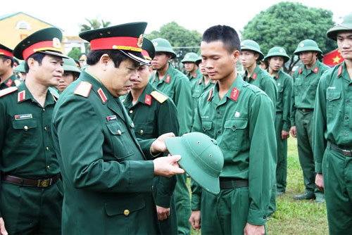 Đại tướng Phùng Quang Thanh thăm, kiểm tra Sư đoàn 324