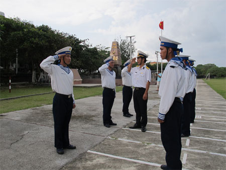 Chính quy như bộ đội Trường Sa