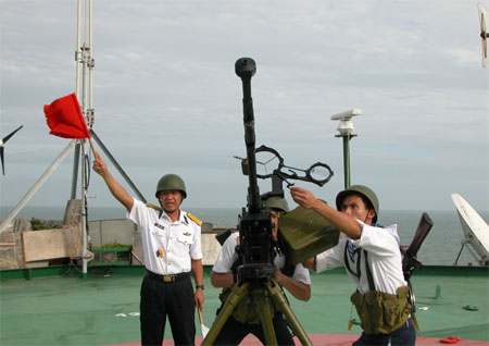 Bài 4: “Hoa thép” giữa biển khơi (tiếp theo và hết)