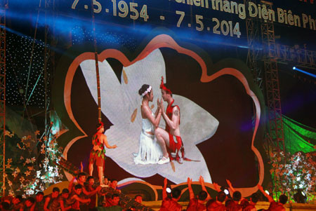  “Hoa Ban khoe sắc” trên Thành phố Điện Biên