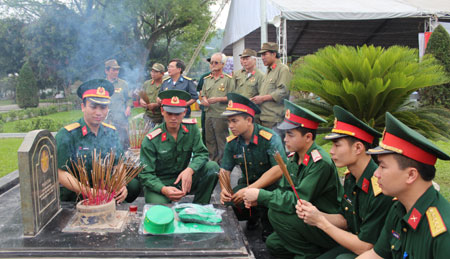Thanh niên quân đội “Tiếp nối bản hùng ca”
