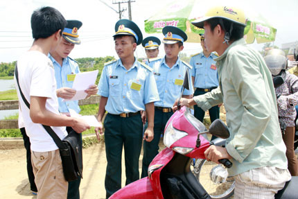 Hướng dẫn tuyển thẳng vào các trường quân đội năm 2014