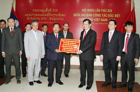 Tiếp tục đẩy mạnh công tác quy tập hài cốt liệt sĩ trong mùa khô 2014-2015