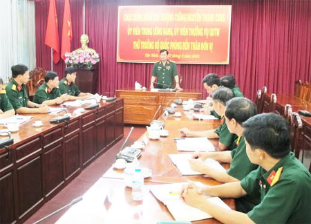 Thượng tướng Nguyễn Thành Cung thăm, kiểm tra Sư đoàn 5 (Quân khu 7)
