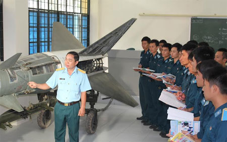Học viện Phòng không - Không quân: Chuẩn hóa, hiện đại hóa đáp ứng yêu cầu nâng cao chất lượng giáo dục-đào tạo