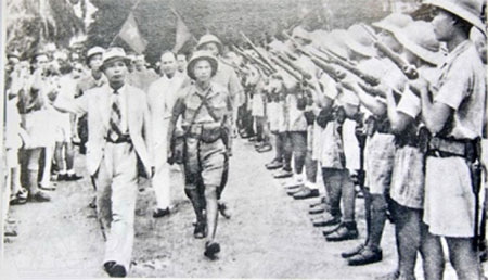 Xây dựng lực lượng vũ trang cho cuộc tổng khởi nghĩa giành chính quyền cách mạng