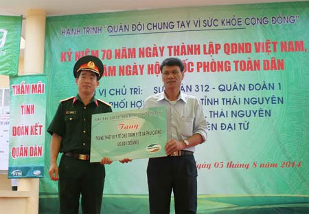 Khai mạc Hành trình “Quân đội chung tay vì sức khỏe cộng đồng” tại huyện Đại Từ (Thái Nguyên) 