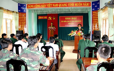 Lữ đoàn DBĐV 96: Tập huấn cán bộ quân nhân dự bị động viên năm 2014