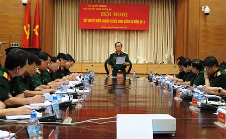 Xét duyệt điểm chuẩn tuyển sinh quân sự năm 2014