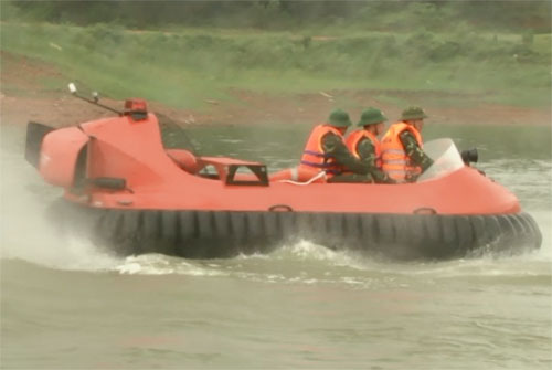 Lữ đoàn 249: Huấn luyện làm chủ xuồng đệm khí mới