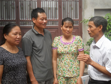 Trưởng thôn Đỗ Đình Chiến