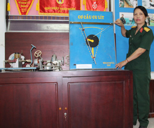 Nữ trưởng khoa đa năng