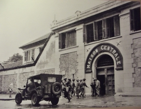 Những thế hệ tù chính trị Hỏa Lò với Thủ đô Hà Nội