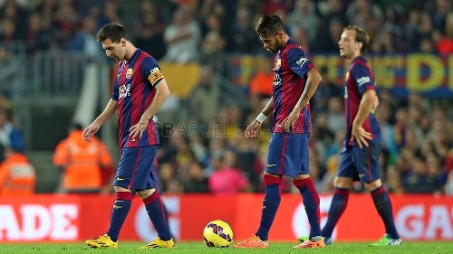 Barcelona thua trận đầu trên sân nhà, Real thắng 