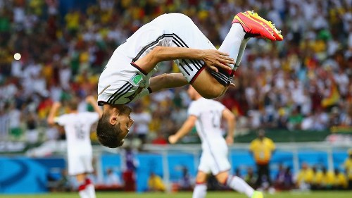 Đức 2-2 Ghana: Klose đi vào lịch sử World Cup