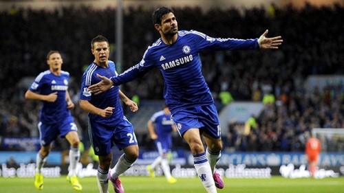 Chelsea thắng trận đầu, lên ngôi đầu bảng