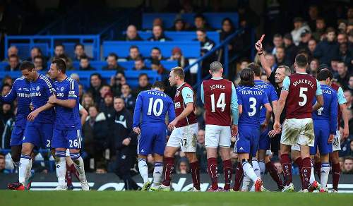 Chelsea sảy chân, MU thua ngược, Man City đại thắng